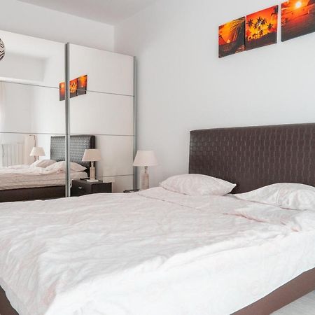 Bright Apartments Mamaia Nord Εξωτερικό φωτογραφία