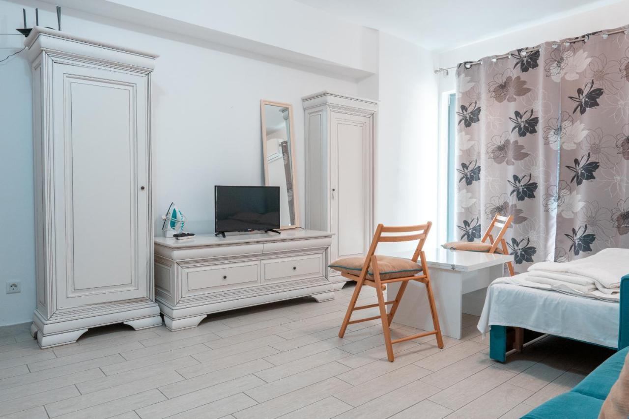 Bright Apartments Mamaia Nord Εξωτερικό φωτογραφία