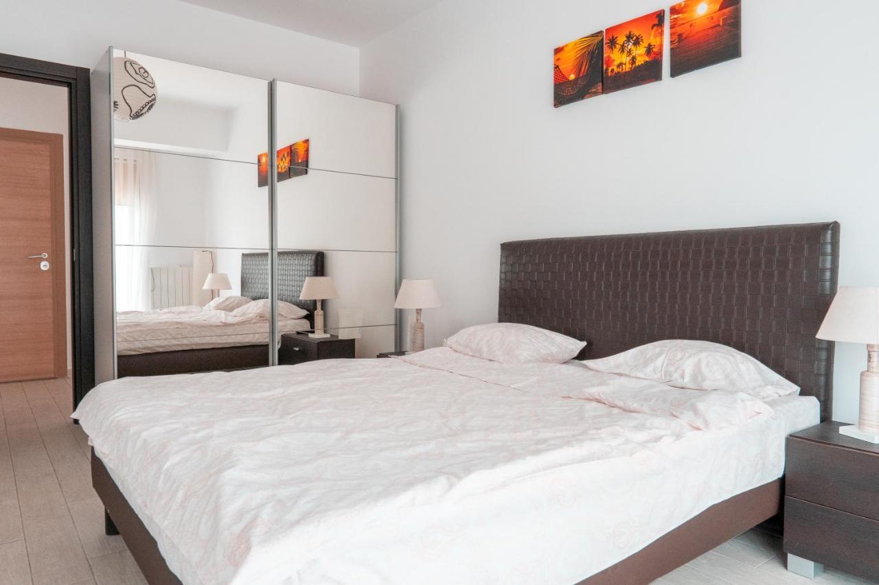 Bright Apartments Mamaia Nord Εξωτερικό φωτογραφία